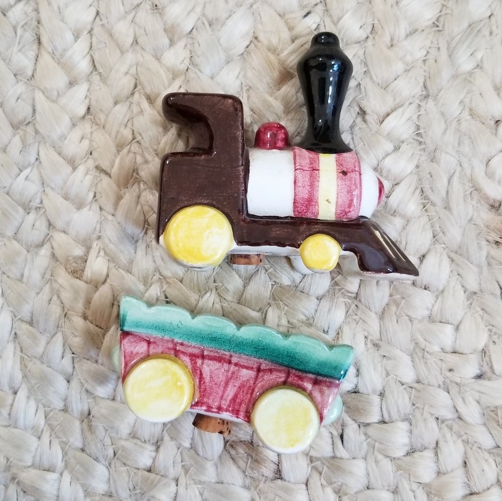 VTG 50s Train Salt & Pepper Shakers